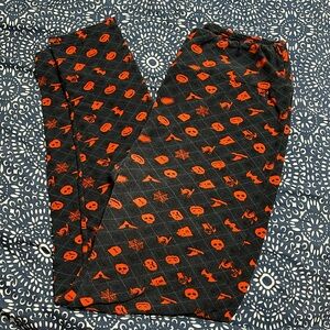 Lularoe Plaid Halloween Leggings